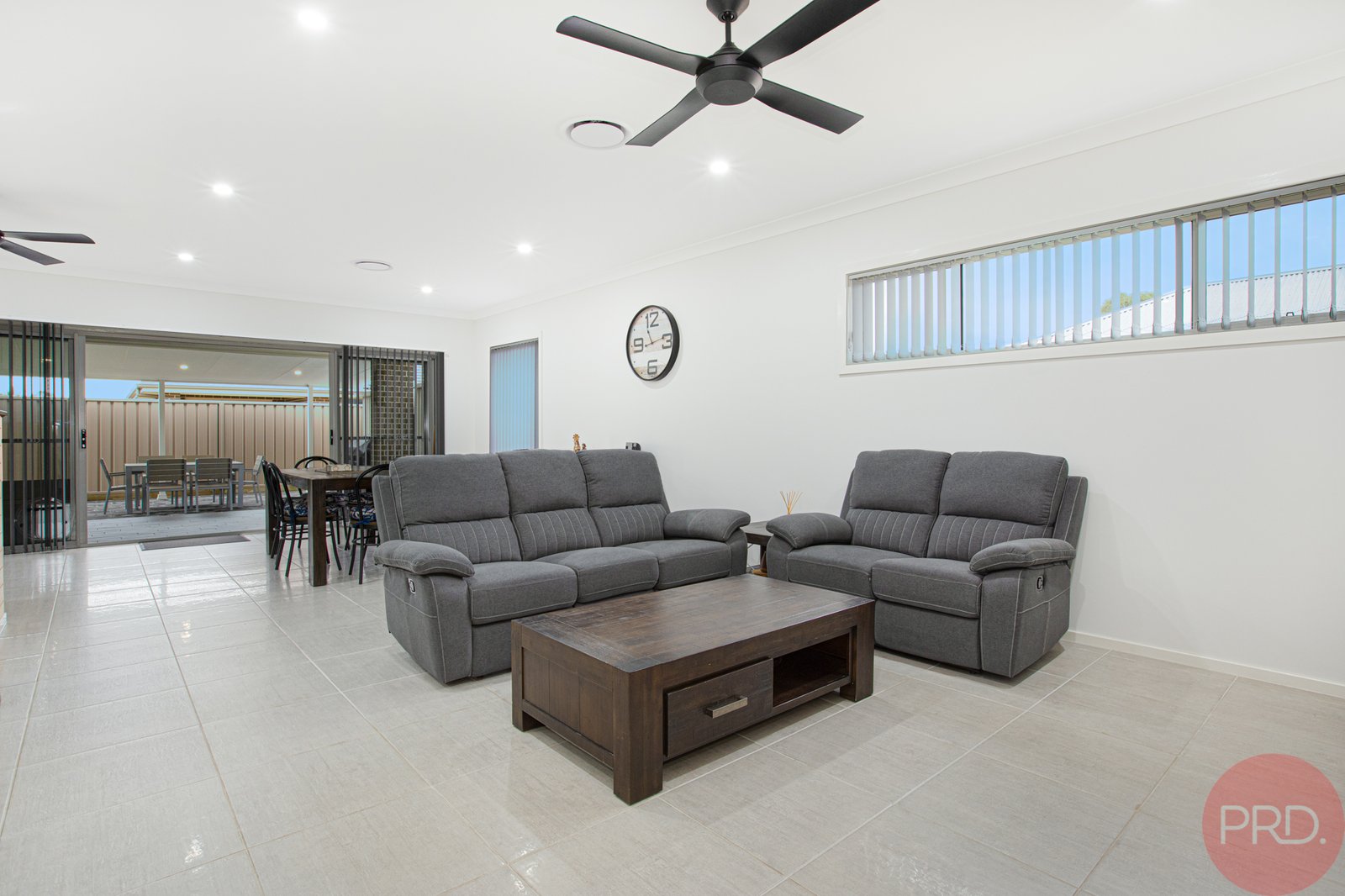 40 Portabello Crescent THORNTON 11