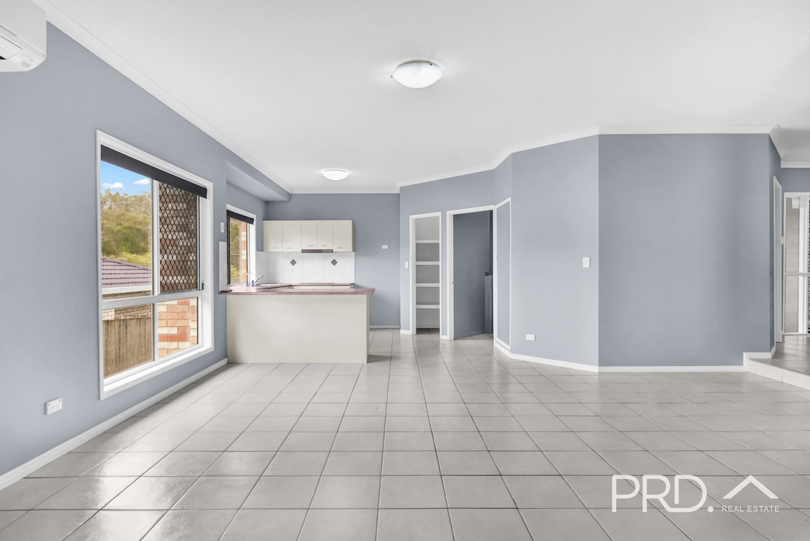 40 PORTLAND Parade REDLAND BAY 11