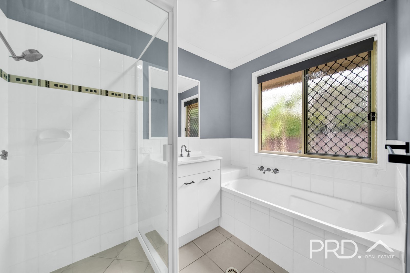 40 PORTLAND Parade REDLAND BAY 23