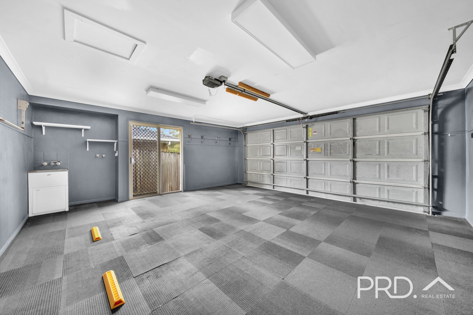 40 PORTLAND Parade REDLAND BAY 27