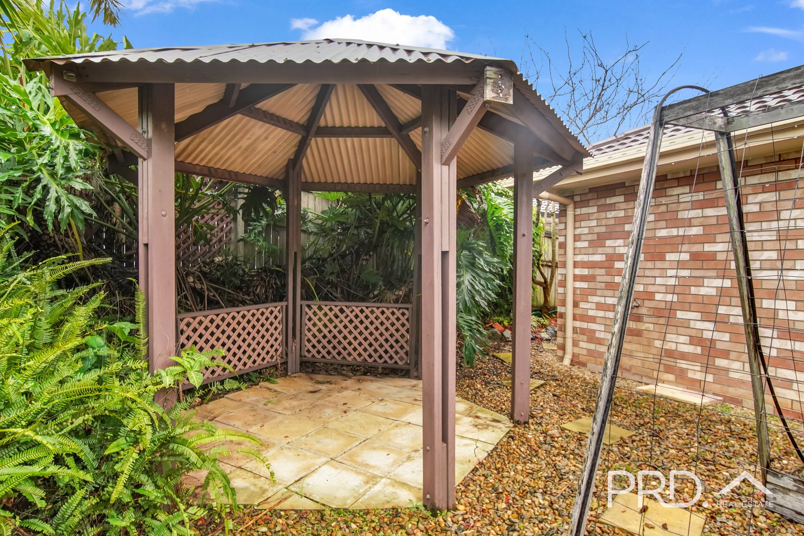 40 PORTLAND Parade REDLAND BAY 31
