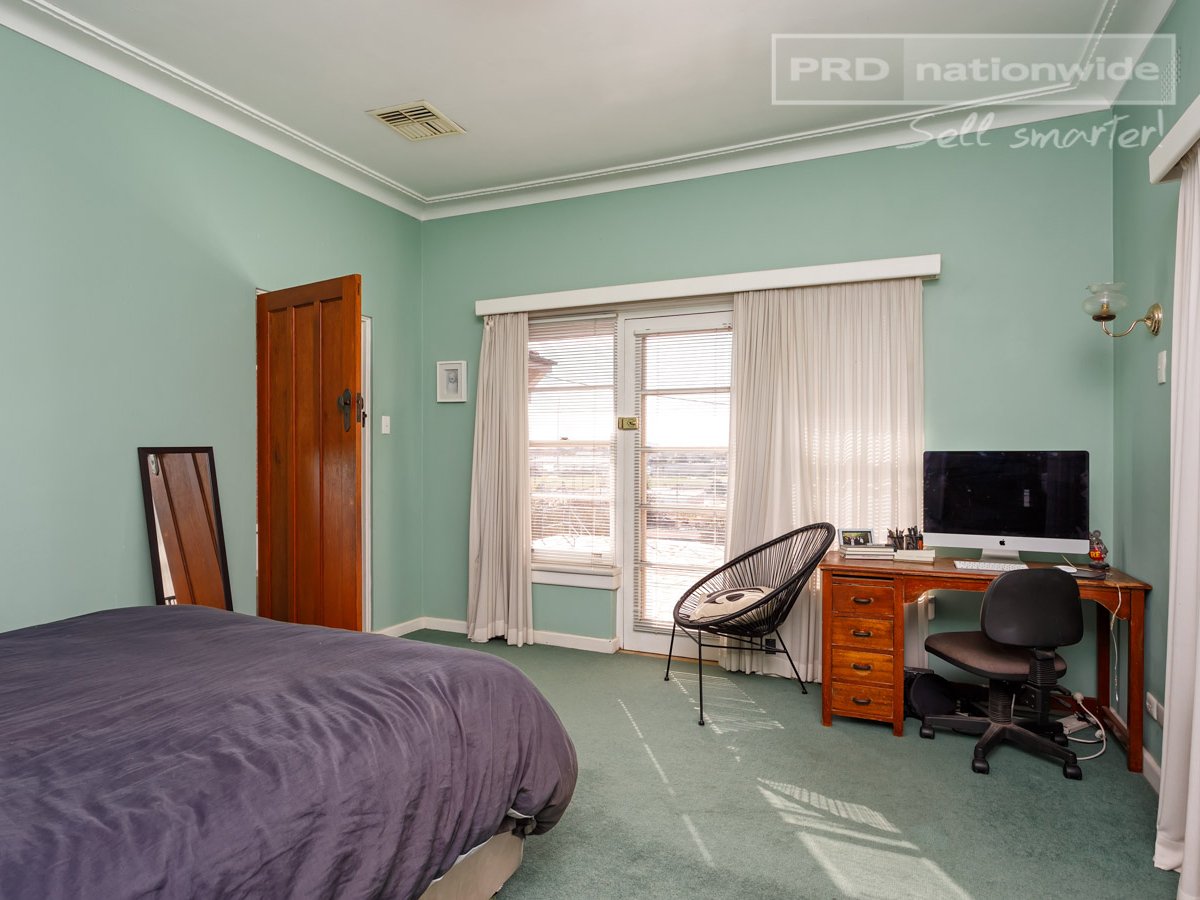 40 Railway Street TURVEY PARK 7