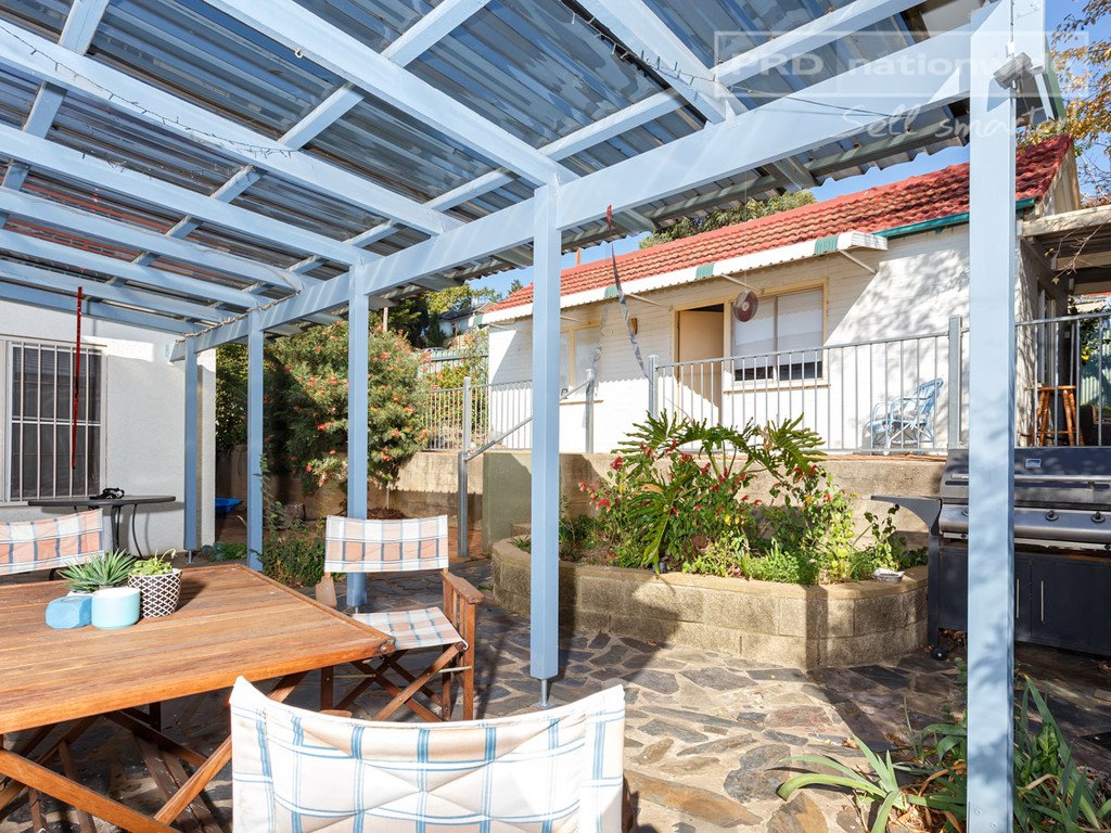 40 Railway Street TURVEY PARK 8