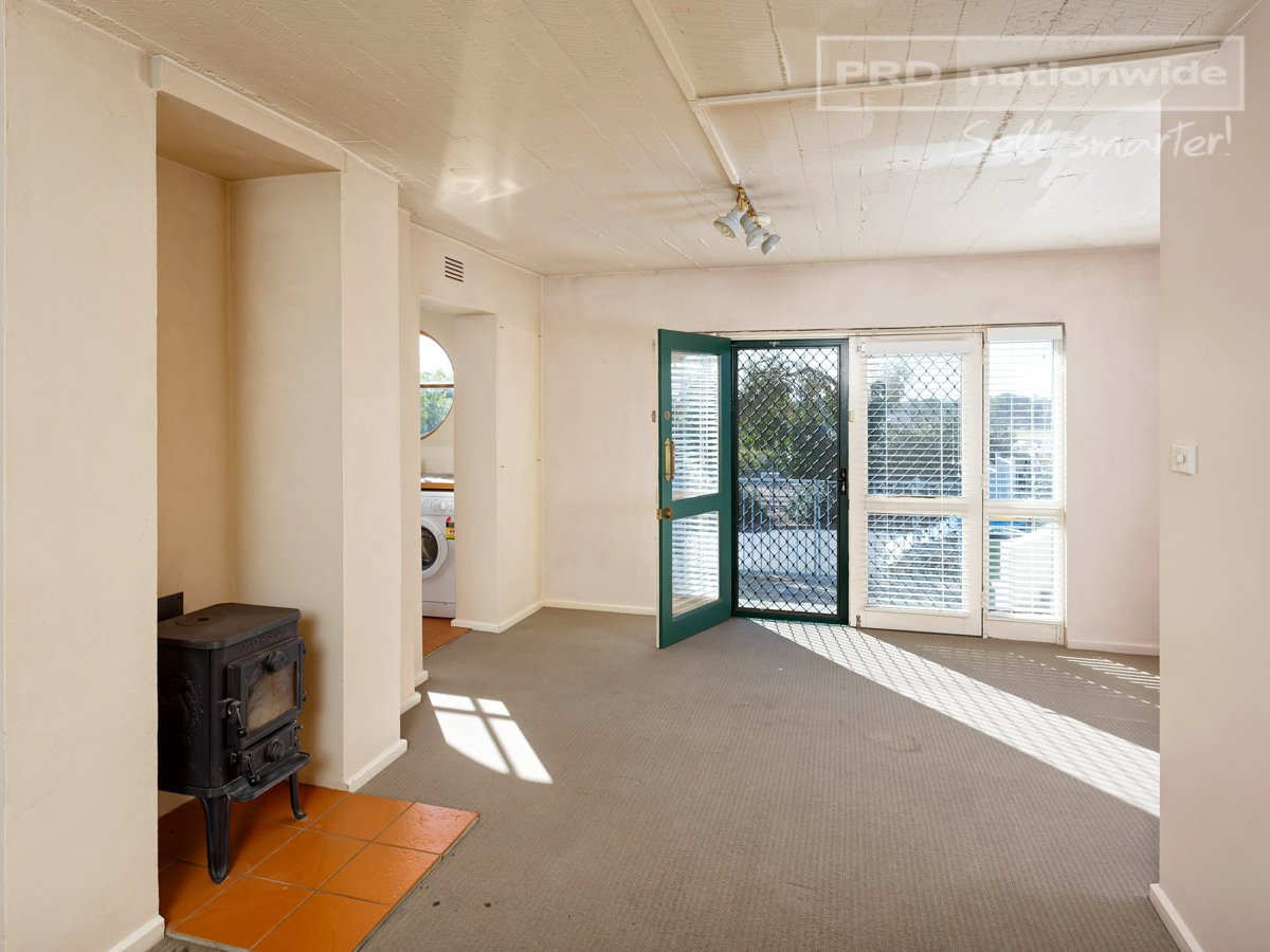 40 Railway Street TURVEY PARK 9