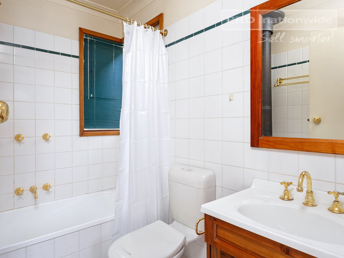 40 Railway Street TURVEY PARK 11