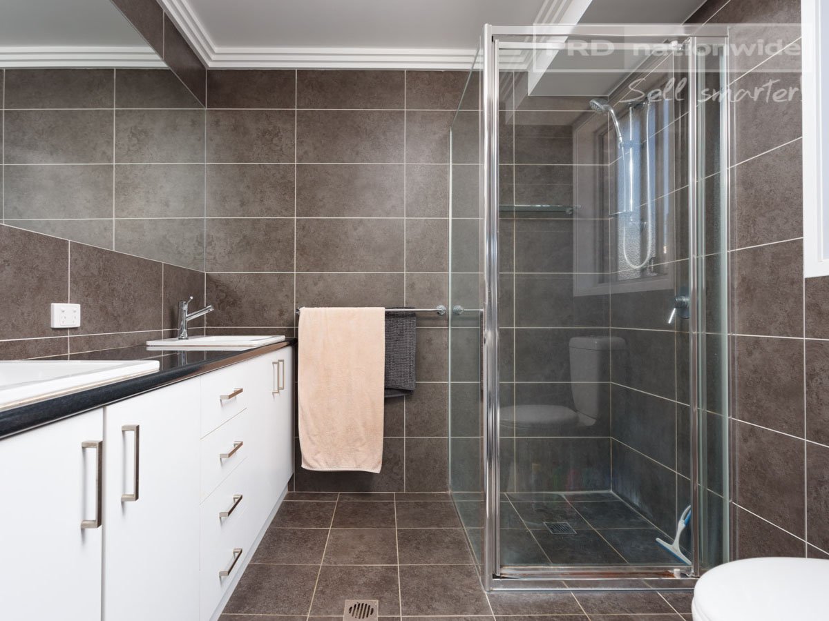 40 Rainbow Drive ESTELLA 7