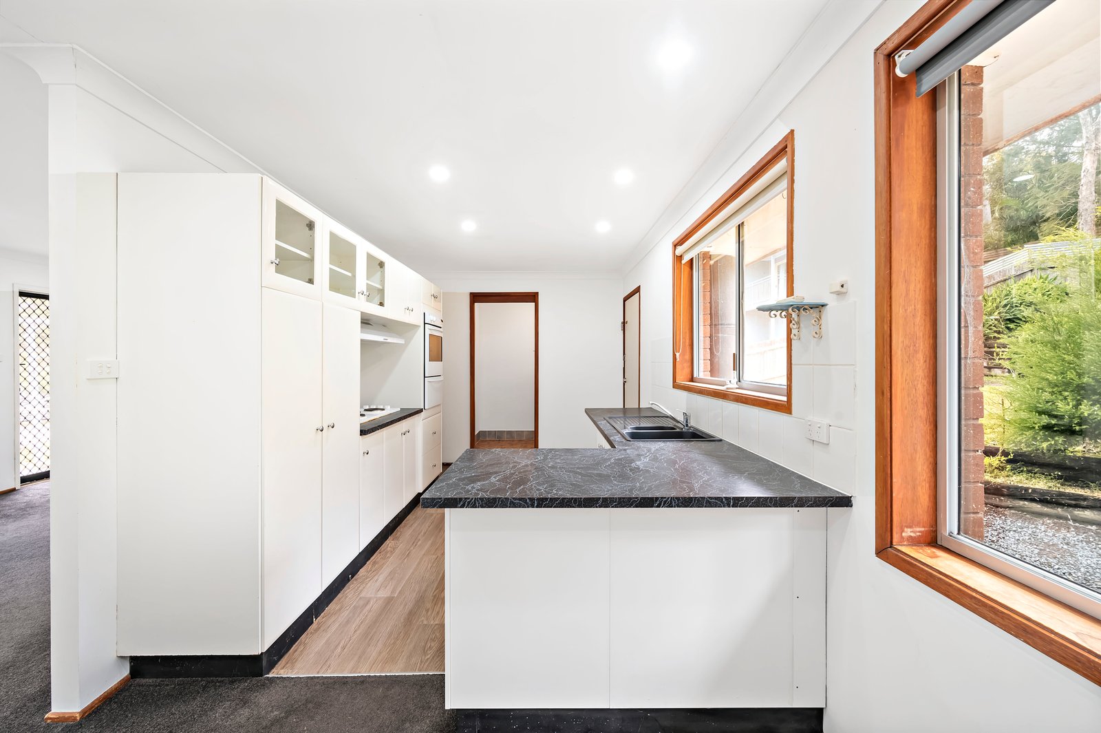 40 Raiss Close LEMON TREE PASSAGE 6
