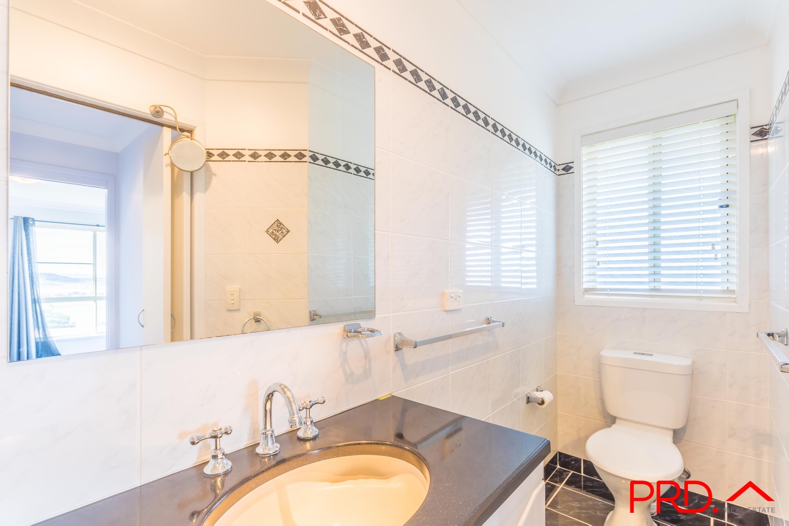 40 Ray Carter Drive QUIRINDI 13