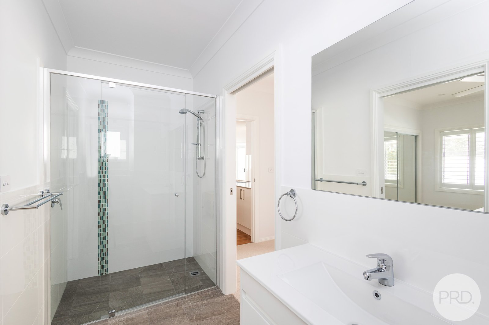 40 Ridgeview Drive, (off Fleet Street)  SALAMANDER BAY 12