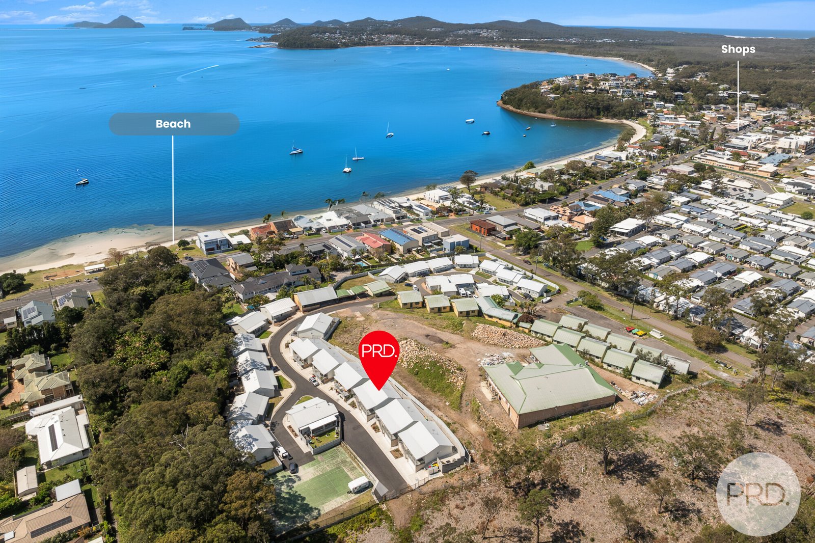 40 Ridgeview Drive, (off Fleet Street)  SALAMANDER BAY 15