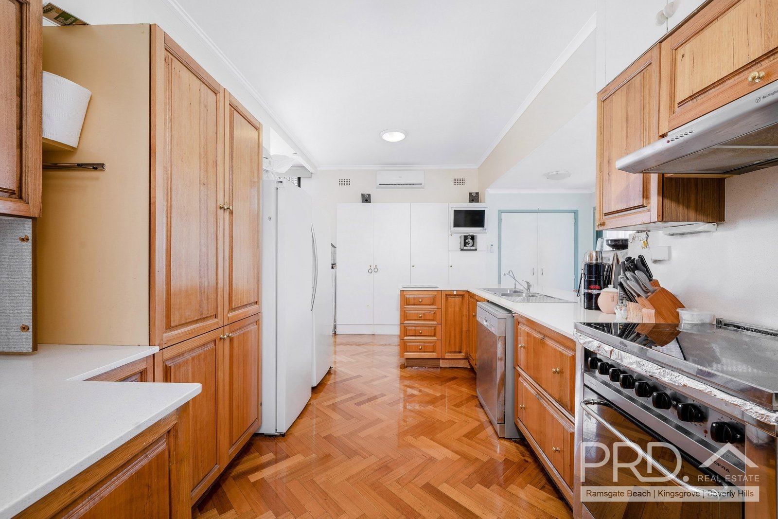 40 Rosebank Crescent HURSTVILLE 3