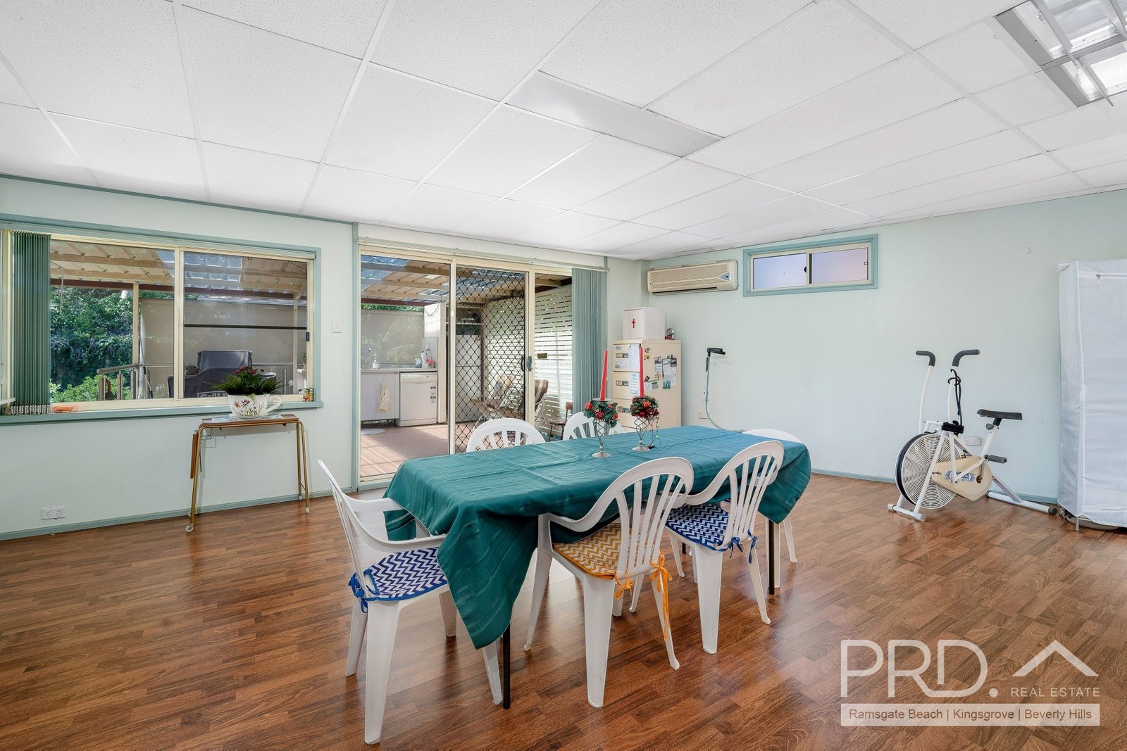 40 Rosebank Crescent HURSTVILLE 4