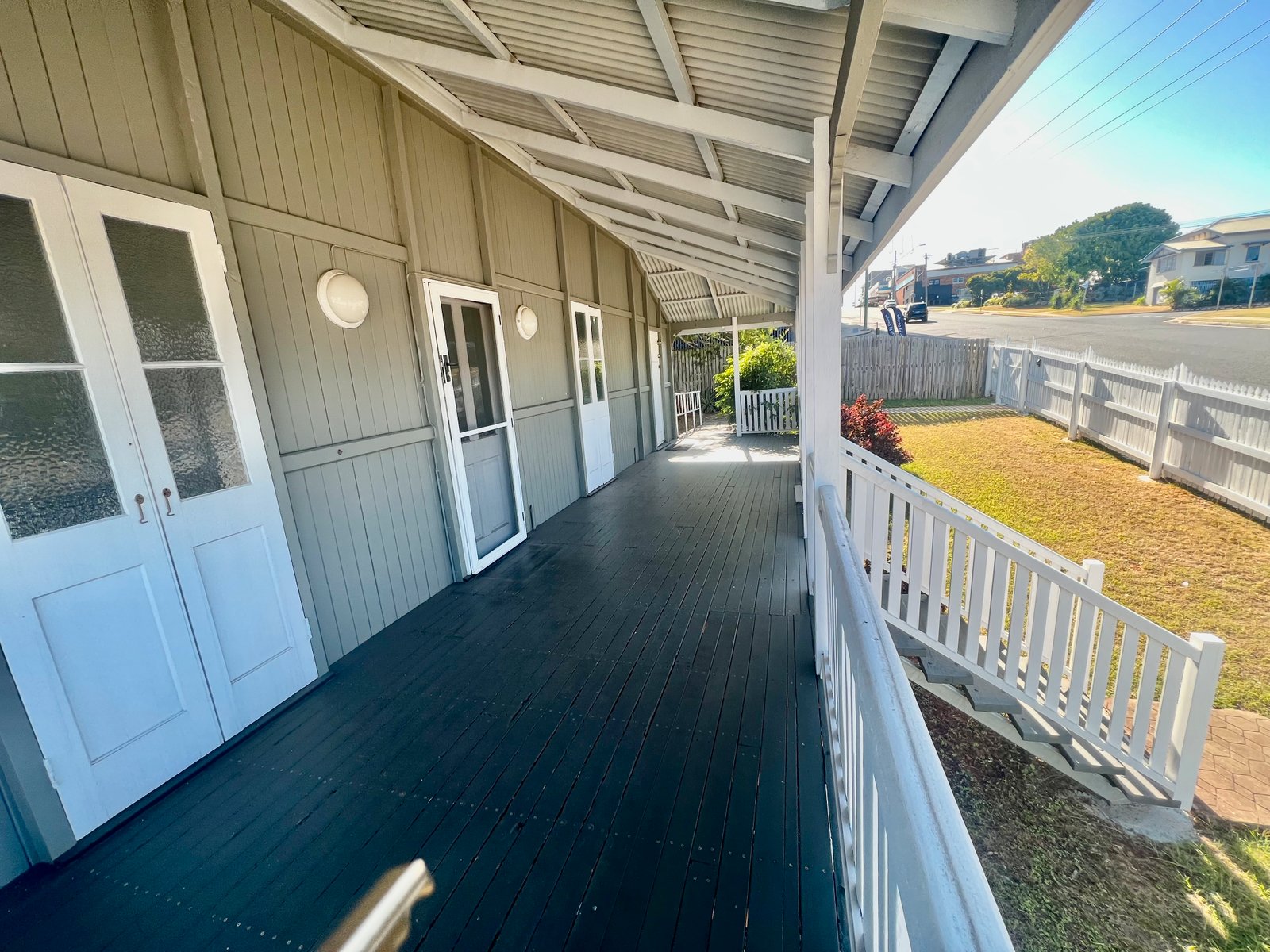 40 Roseberry Street GLADSTONE CENTRAL 11