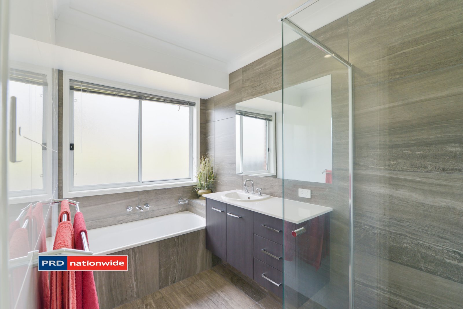 40 Rowan Street MANILLA 7