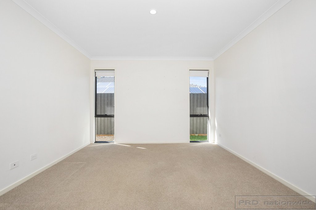 40 Sandpiper Circuit ABERGLASSLYN 11