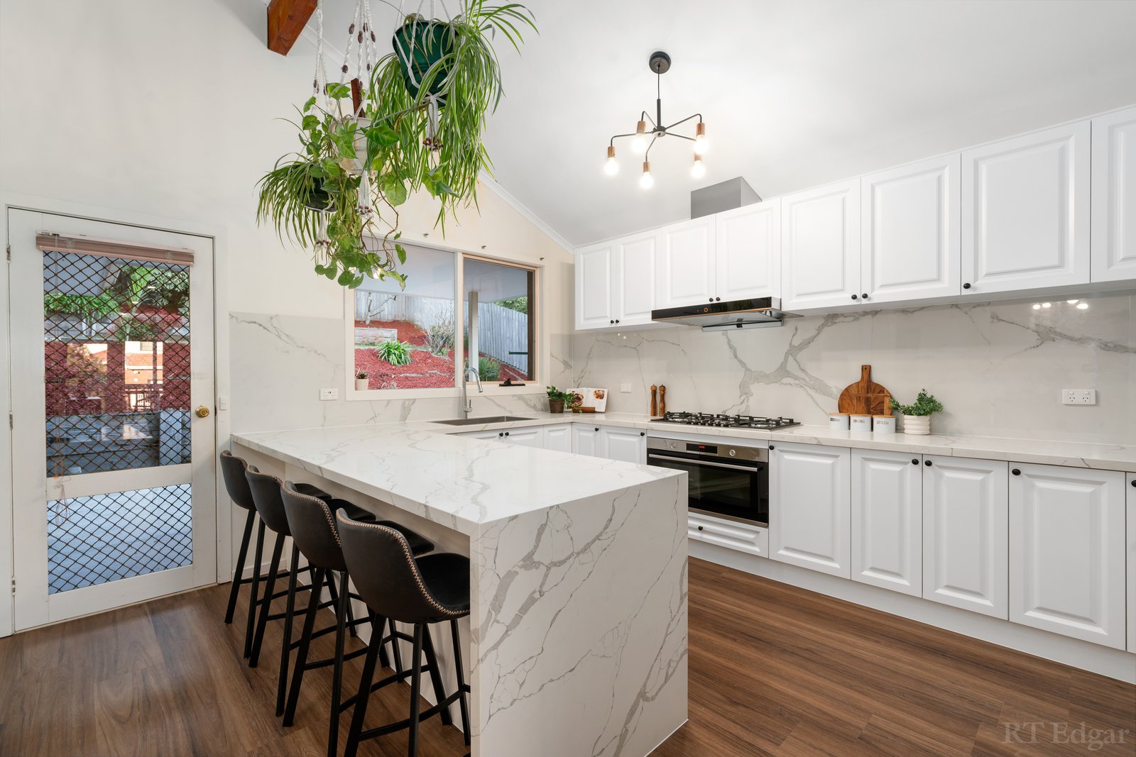 Real Estate and Property in 40 Shakespeare Drive, Templestowe, VIC