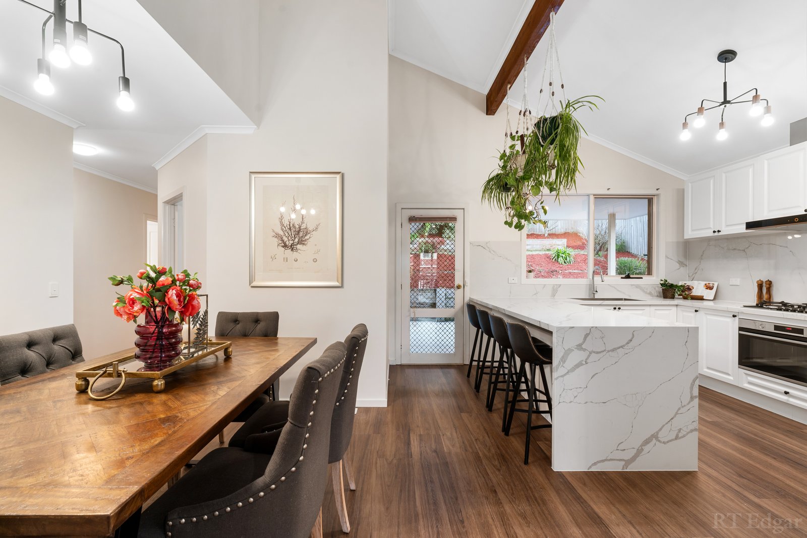 Real Estate and Property in 40 Shakespeare Drive, Templestowe, VIC