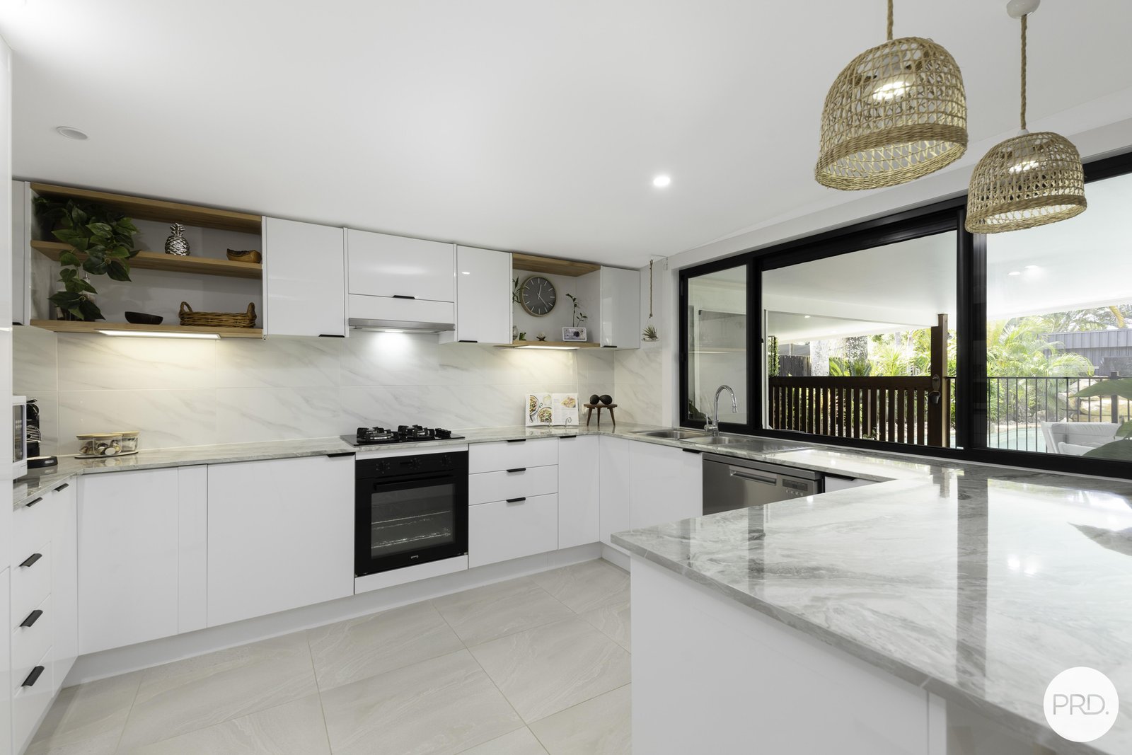 40 Shoal Point Road BUCASIA 6