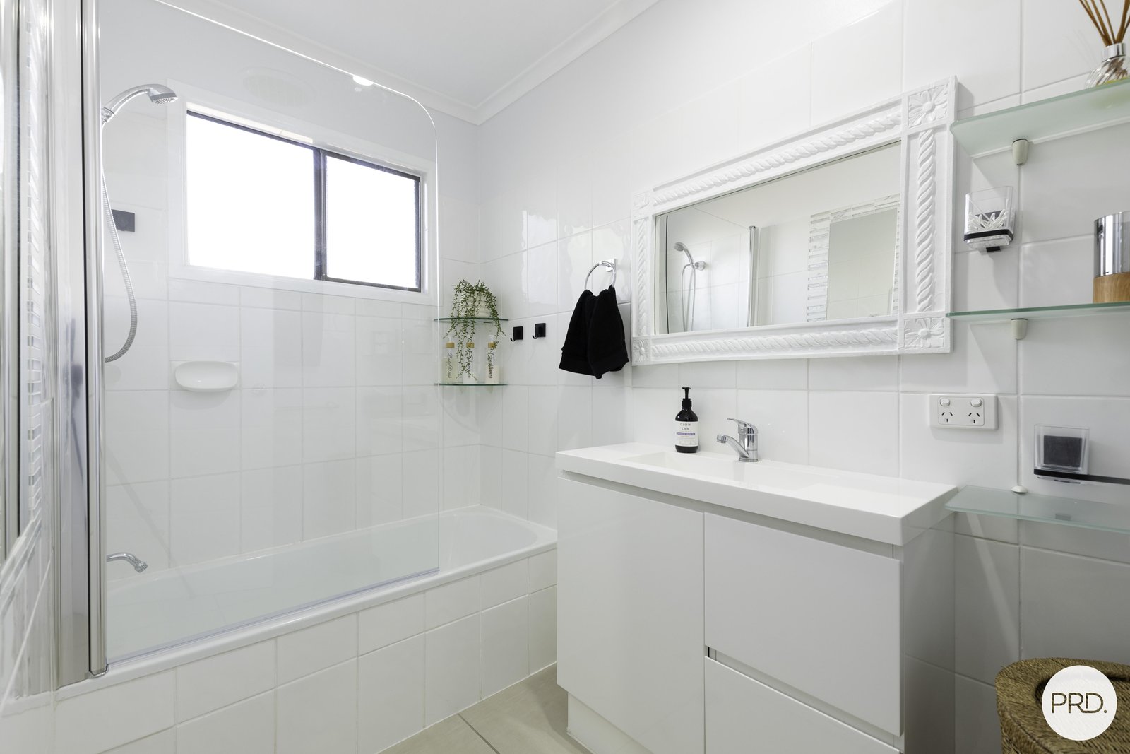 40 Shoal Point Road BUCASIA 12