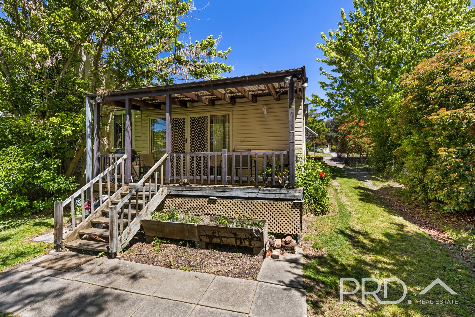 40 Simpson Street TUMUT 13