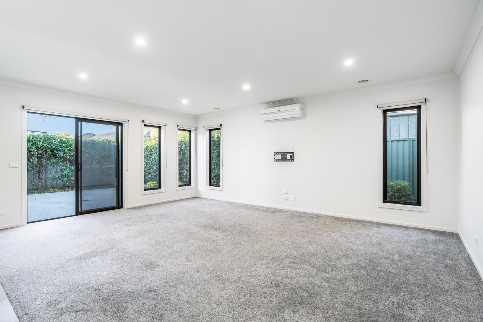 Gallery: 40 Stephen Street