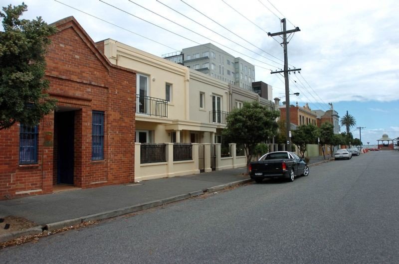 Gallery: 40 Stokes Street