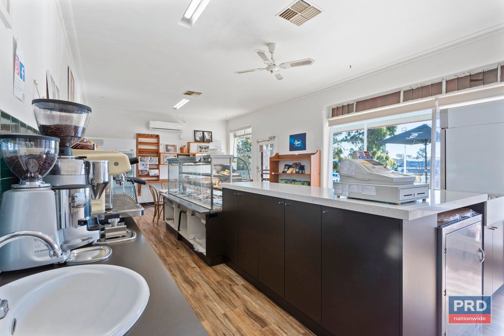 40 Strickland Road EAST BENDIGO 7