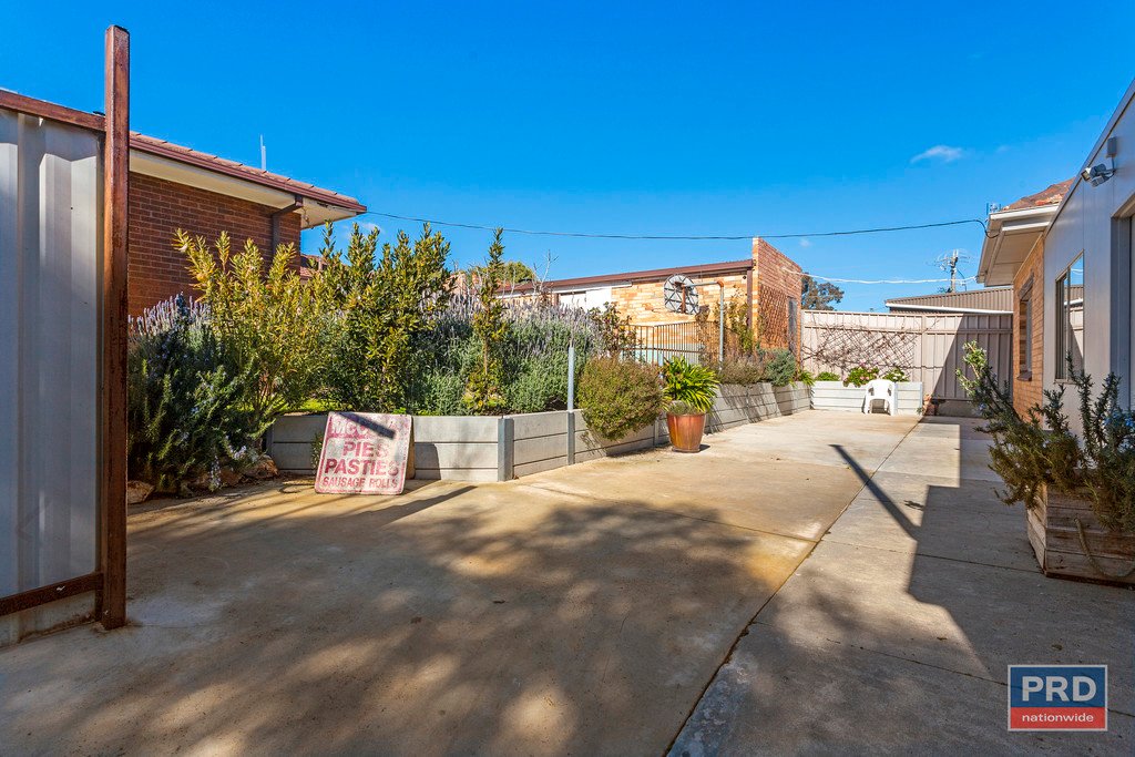 40 Strickland Road EAST BENDIGO 17