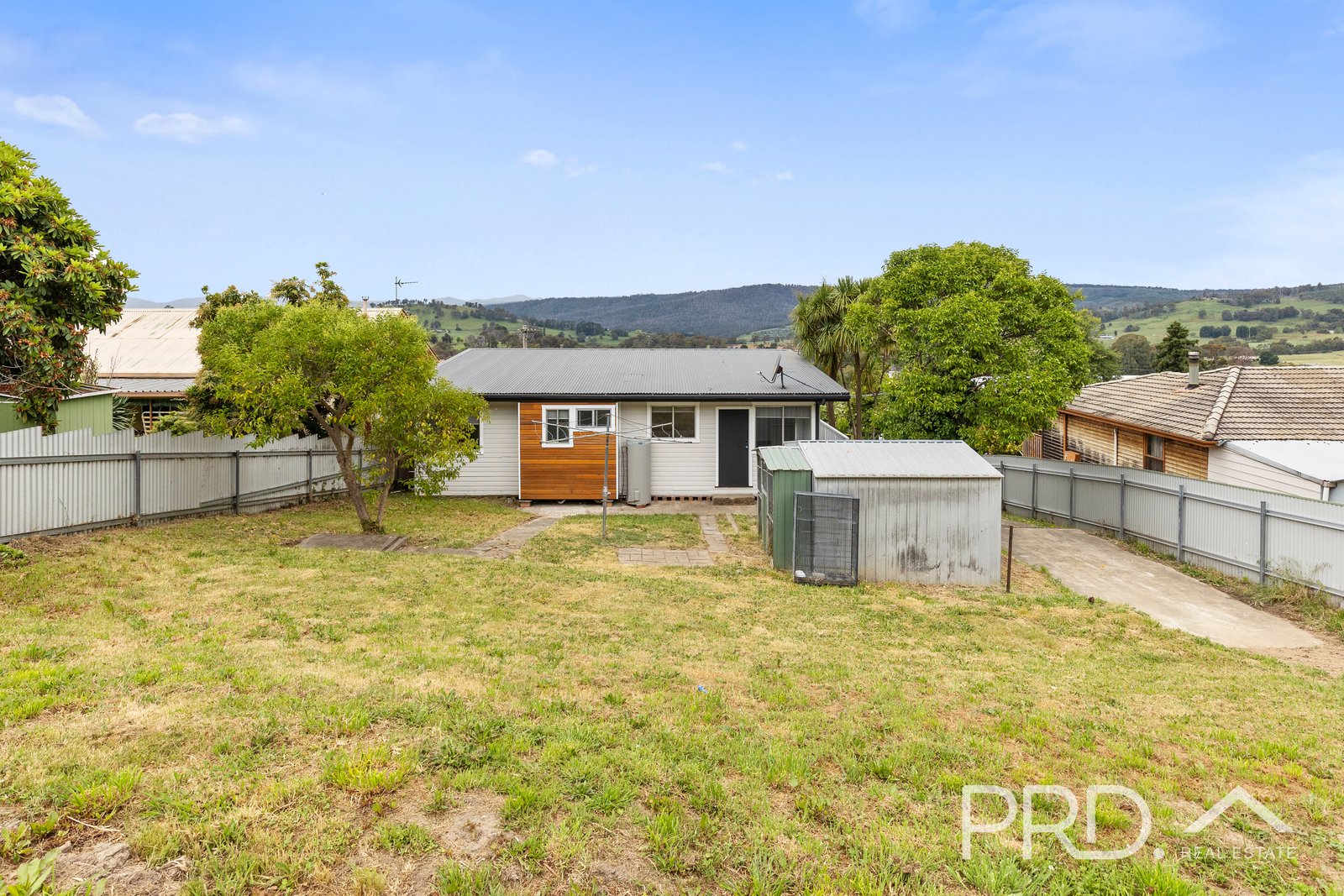40 Sunnyside Avenue BATLOW 9