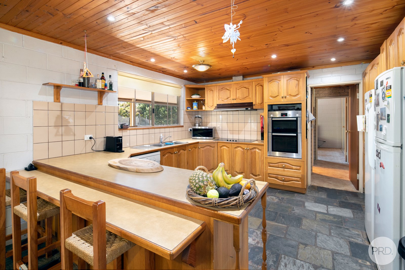 40 Vicki Court SCARSDALE 8