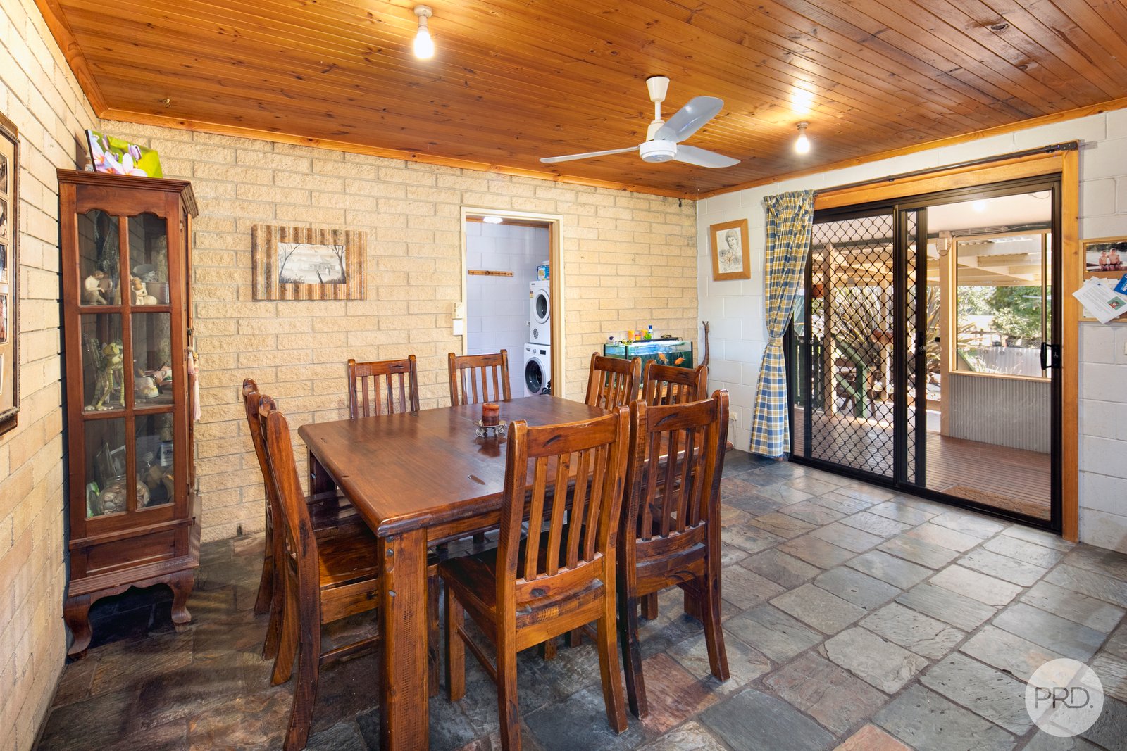 40 Vicki Court SCARSDALE 9