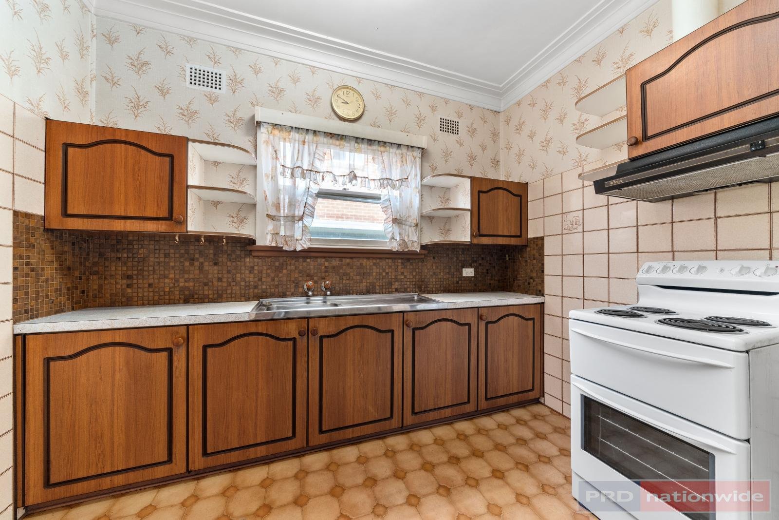 40 Victor Avenue PICNIC POINT 3