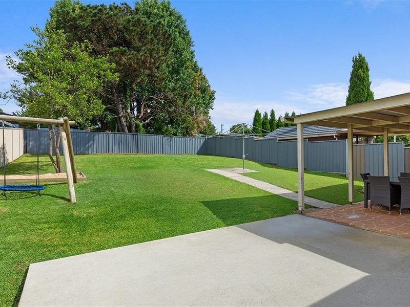 40 Wahroonga Road WINMALEE 11