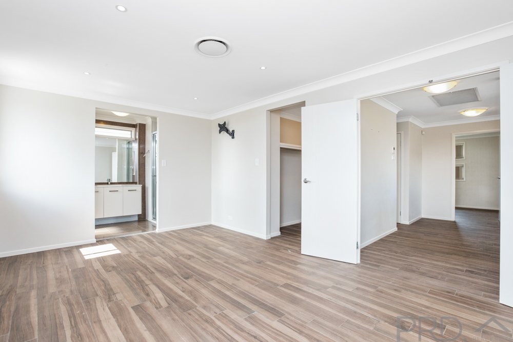 40 Warbler Avenue ABERGLASSLYN 14