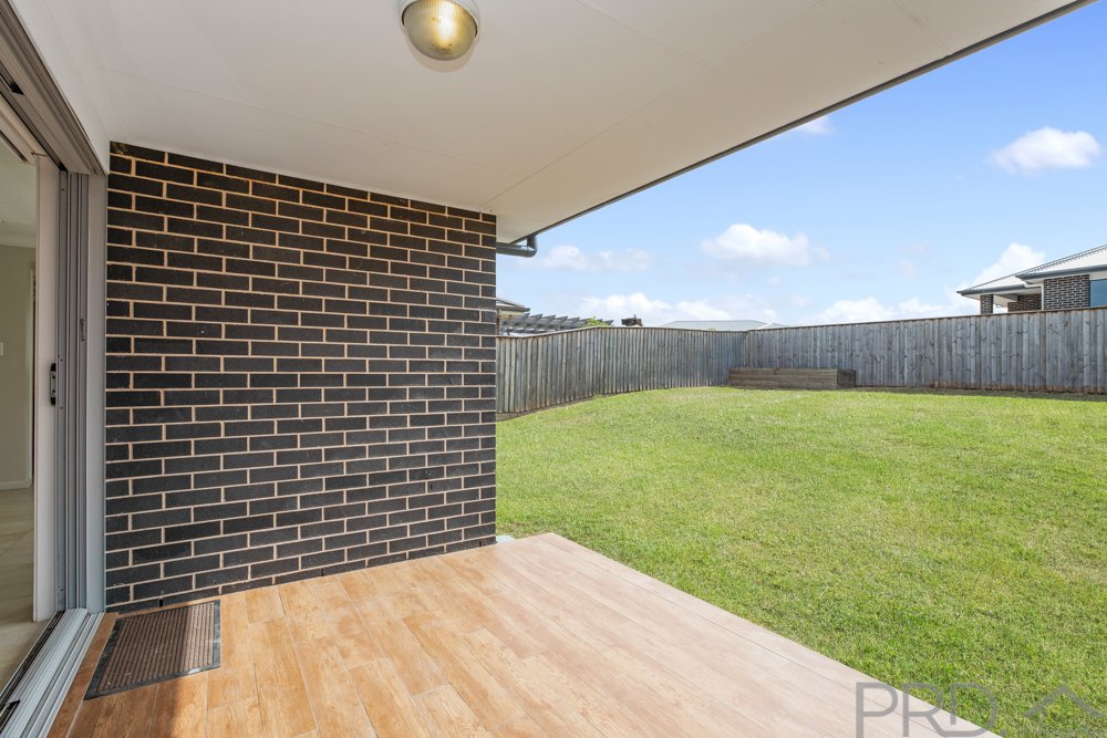 40 Warbler Avenue ABERGLASSLYN 26