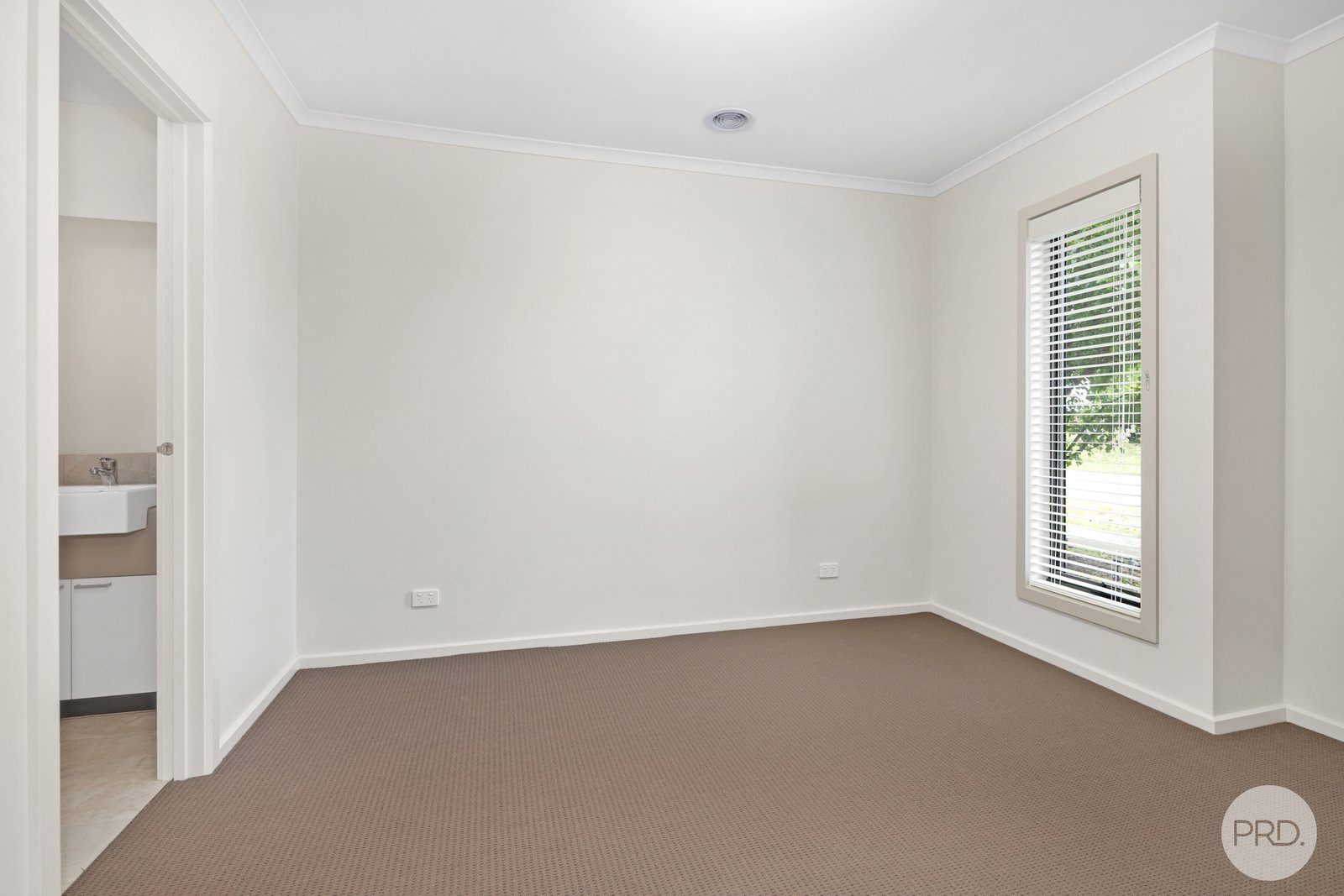 40 Warburton Drive LUCAS 5