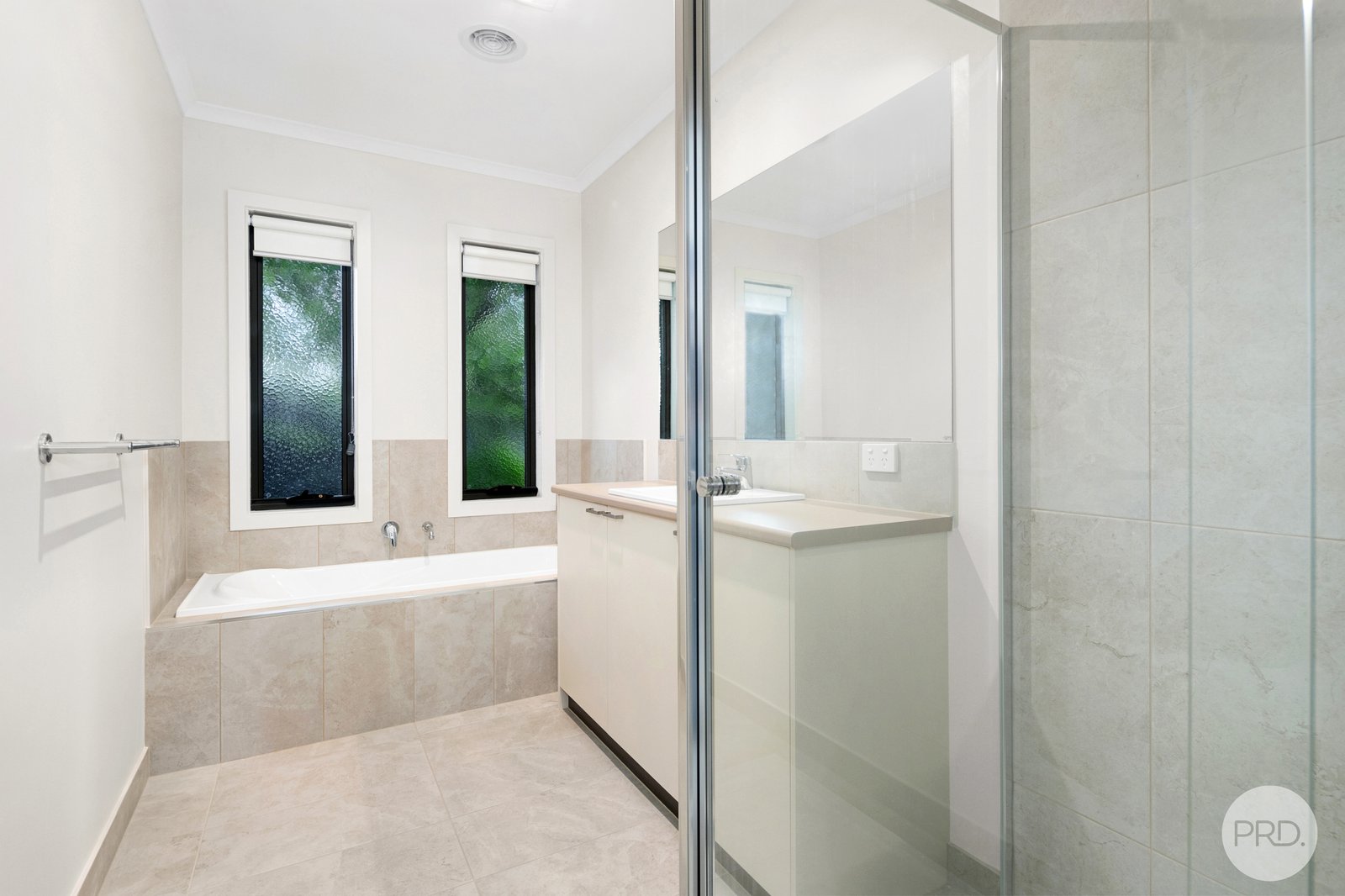 40 Warburton Drive LUCAS 9