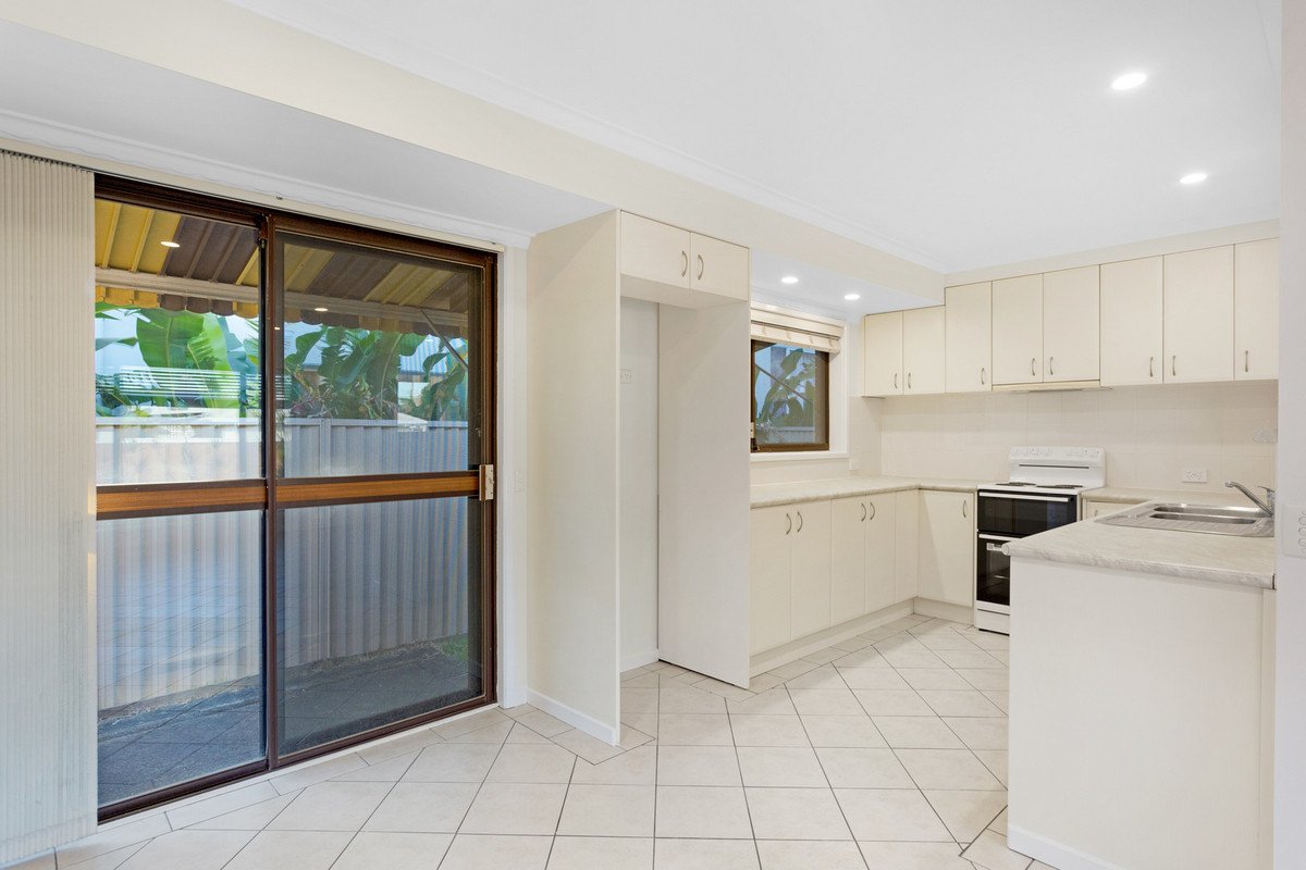 40 Warrina Crescent Burleigh Waters 2