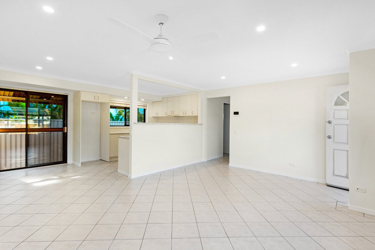 40 Warrina Crescent Burleigh Waters 3