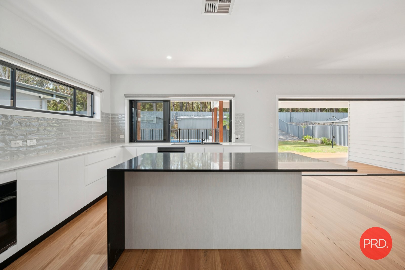 40 Watergum Close SAPPHIRE BEACH 10