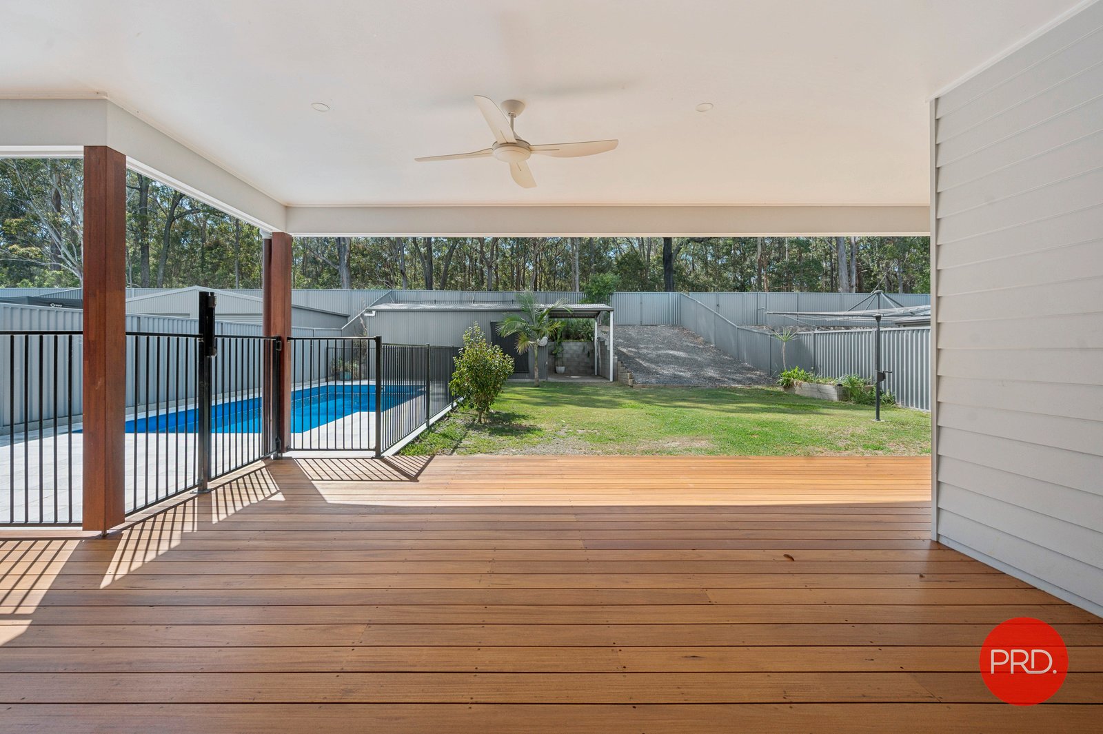 40 Watergum Close SAPPHIRE BEACH 25