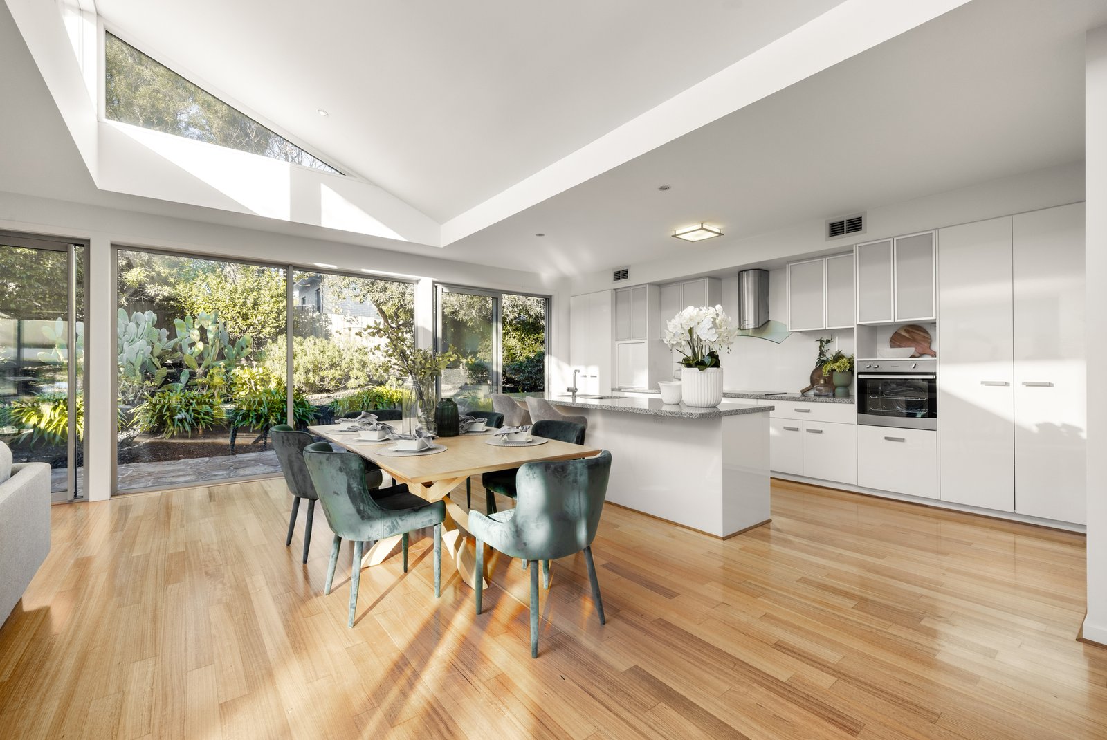 Gallery: 40 Willow Grove