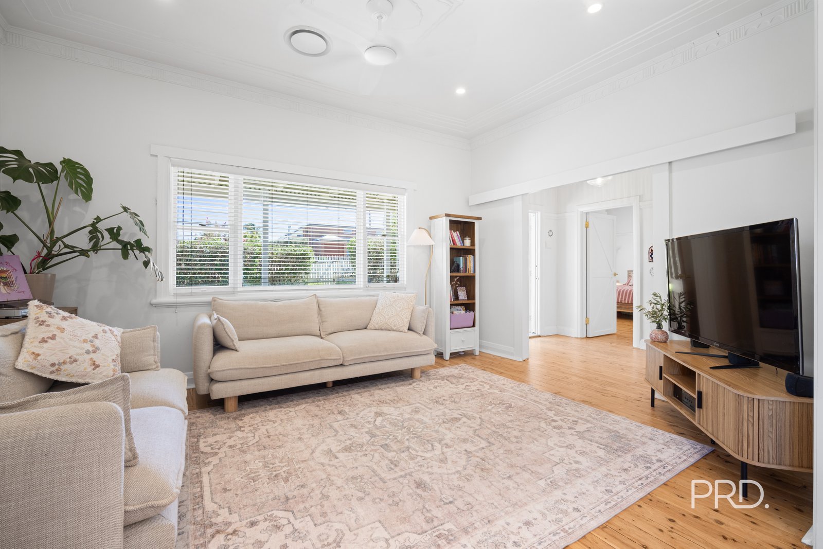 40 Wooden Street TURVEY PARK 5