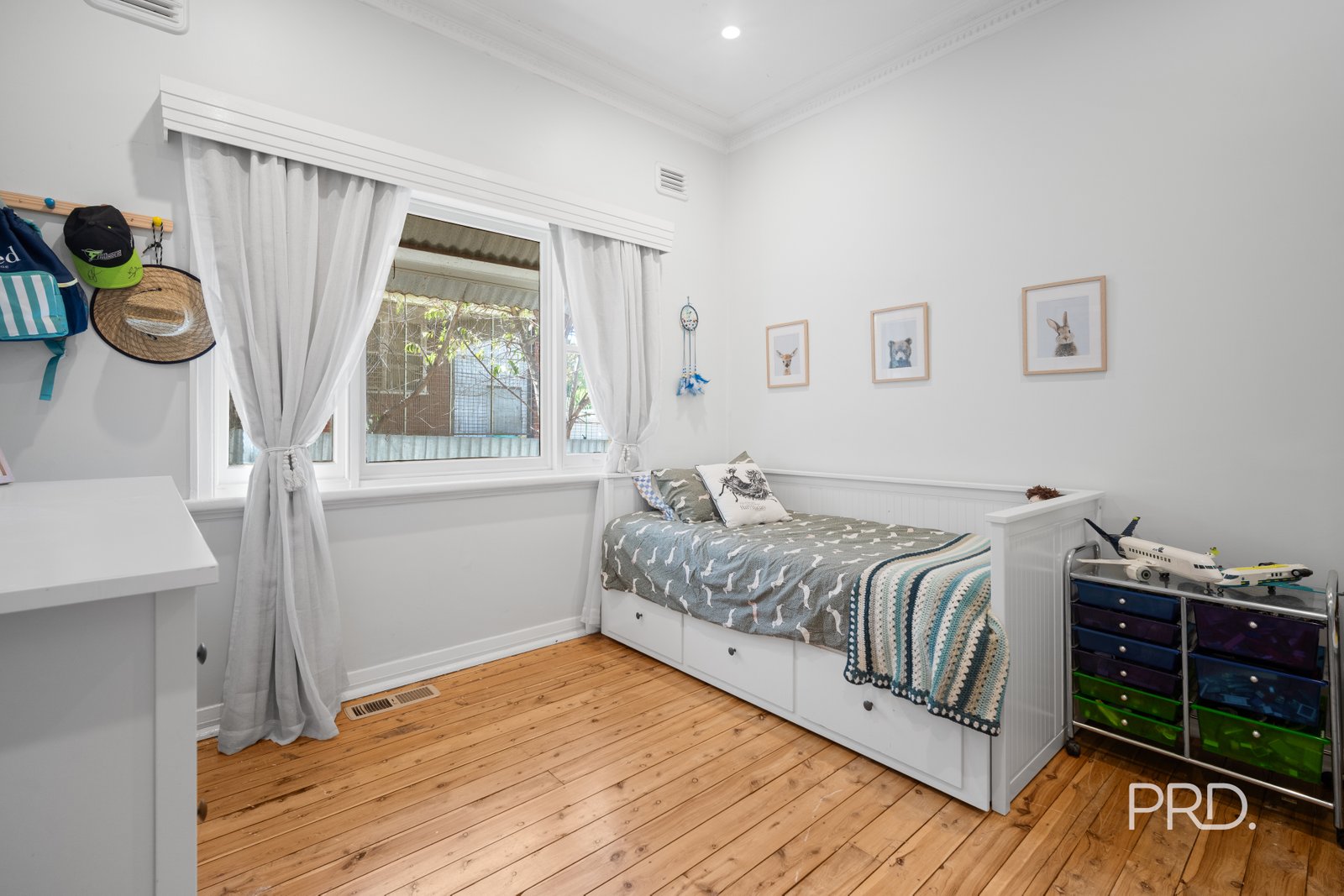 40 Wooden Street TURVEY PARK 15