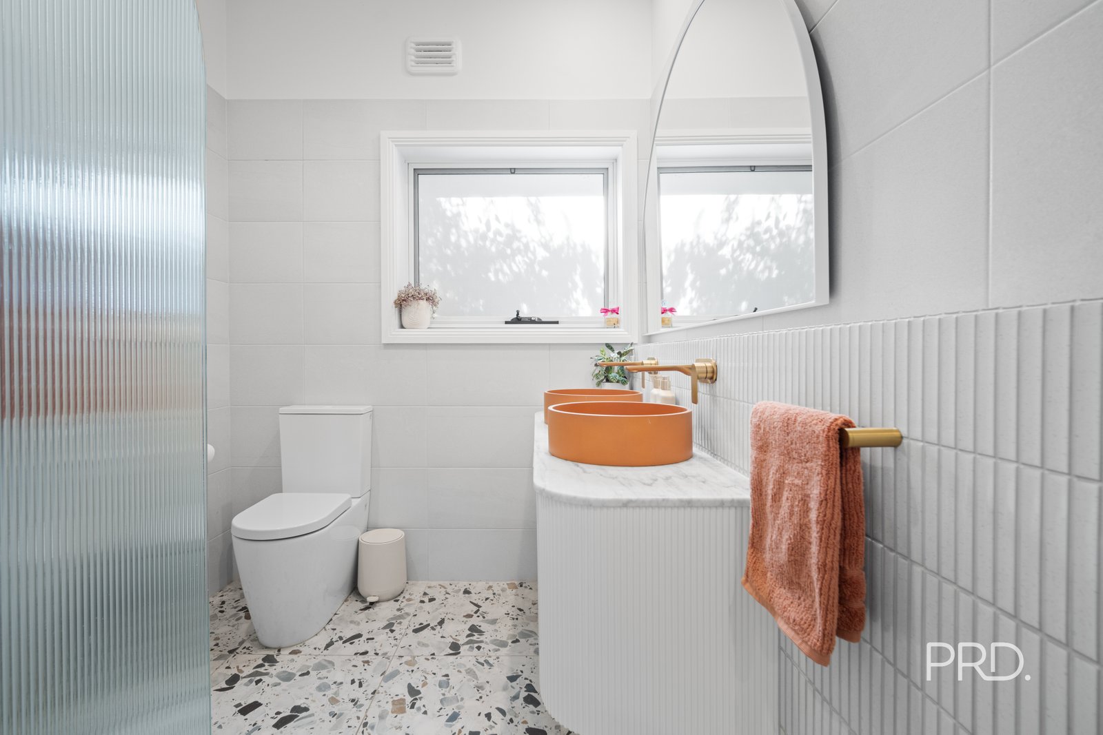 40 Wooden Street TURVEY PARK 17