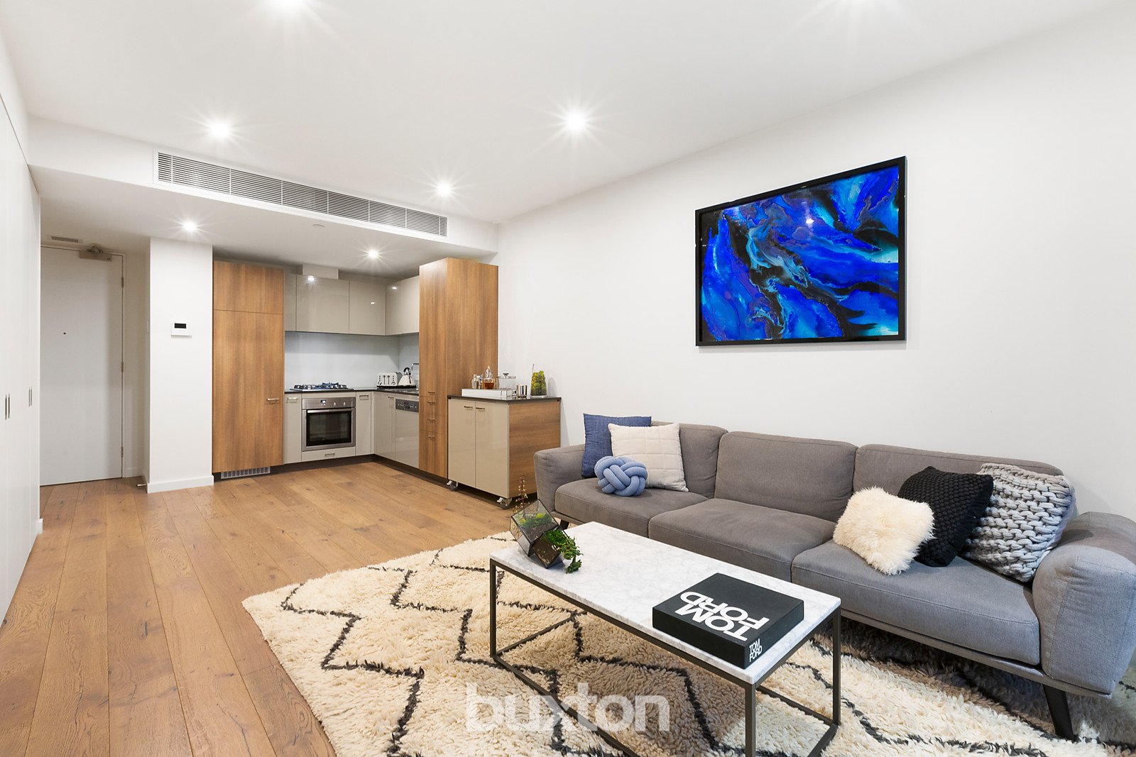 Gallery: 400/220 Bay Road