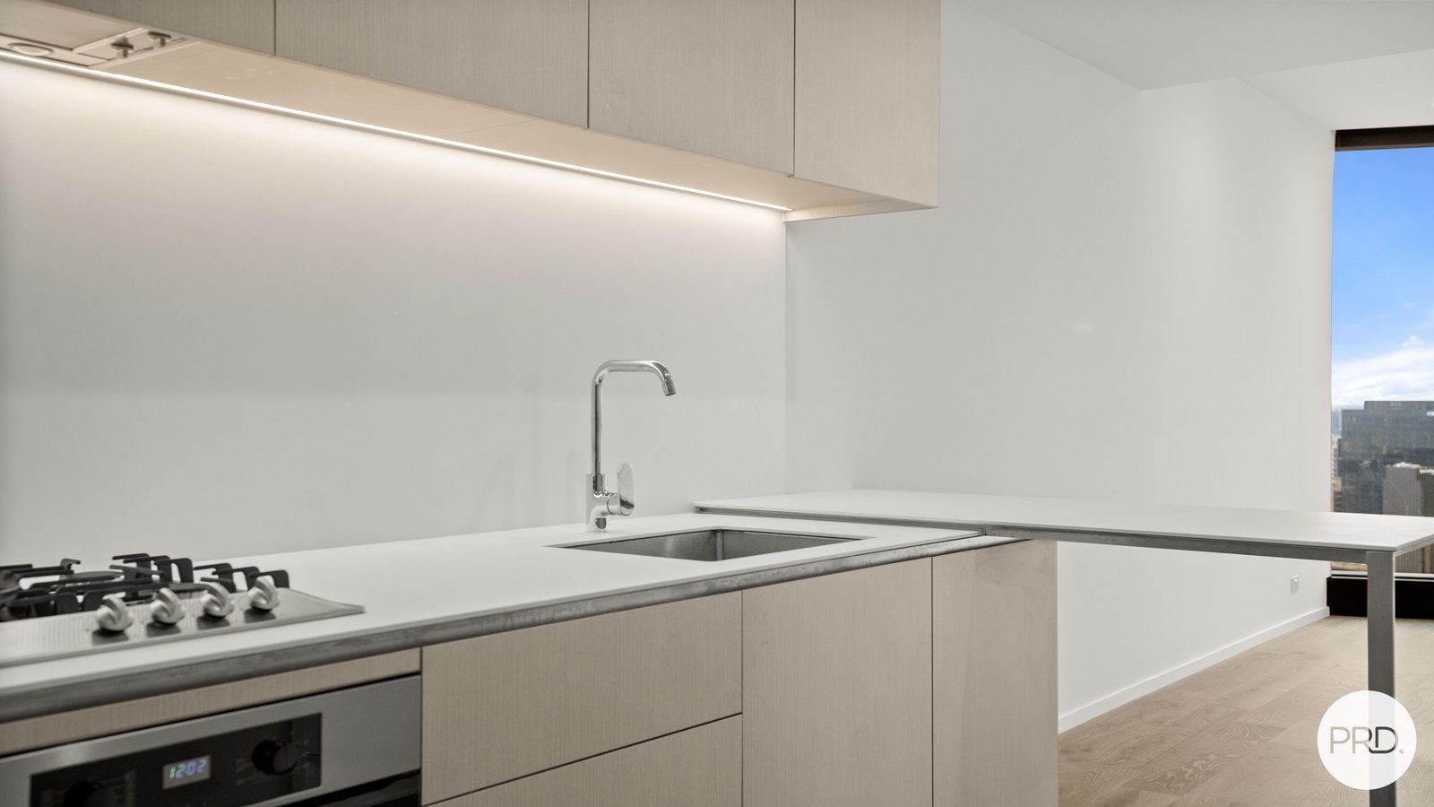 4003/70 Southbank Boulevard SOUTHBANK 6