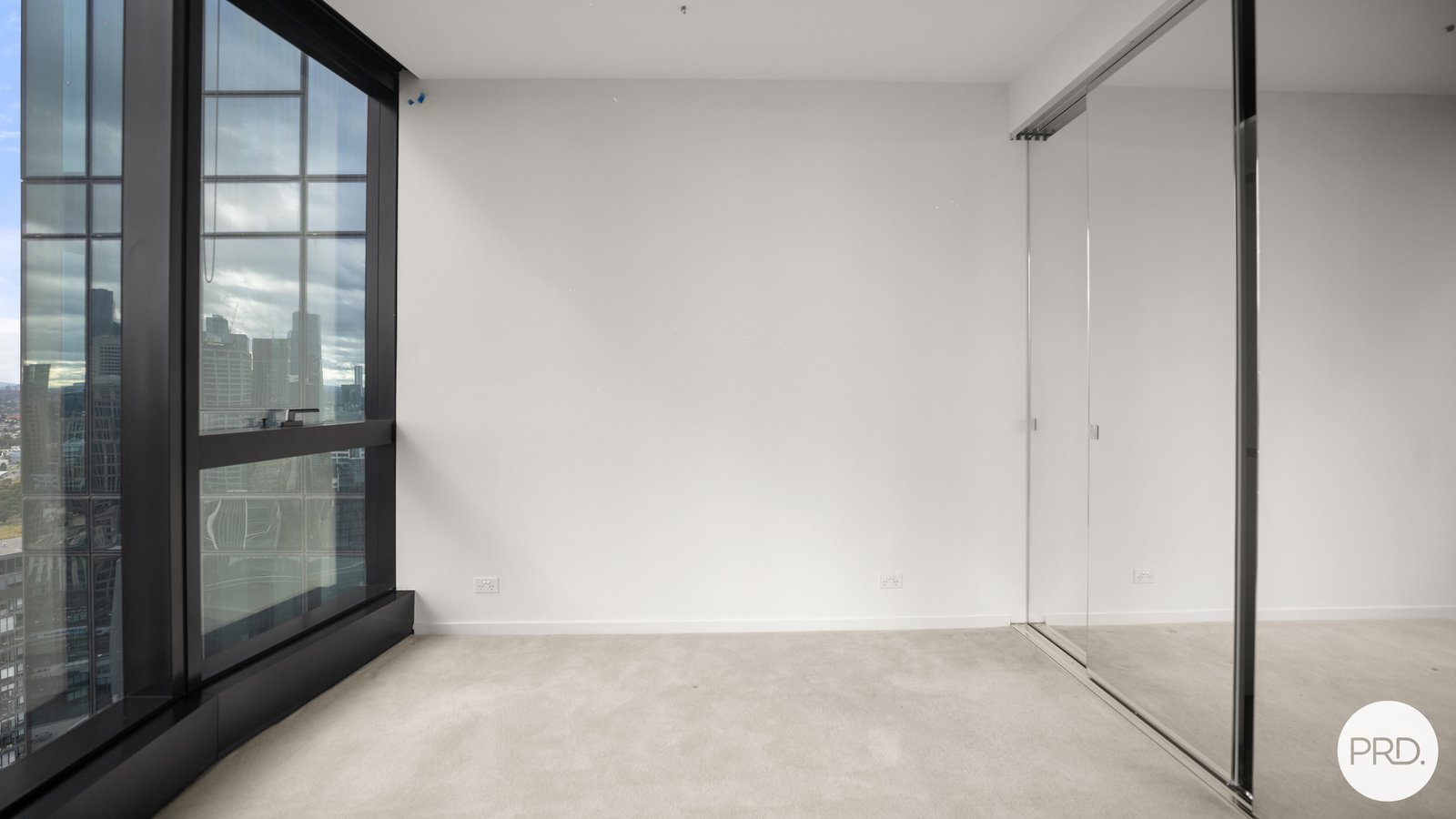 4003/70 Southbank Boulevard SOUTHBANK 8