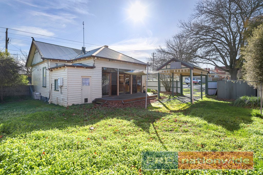 401 Drummond Street South BALLARAT CENTRAL 7