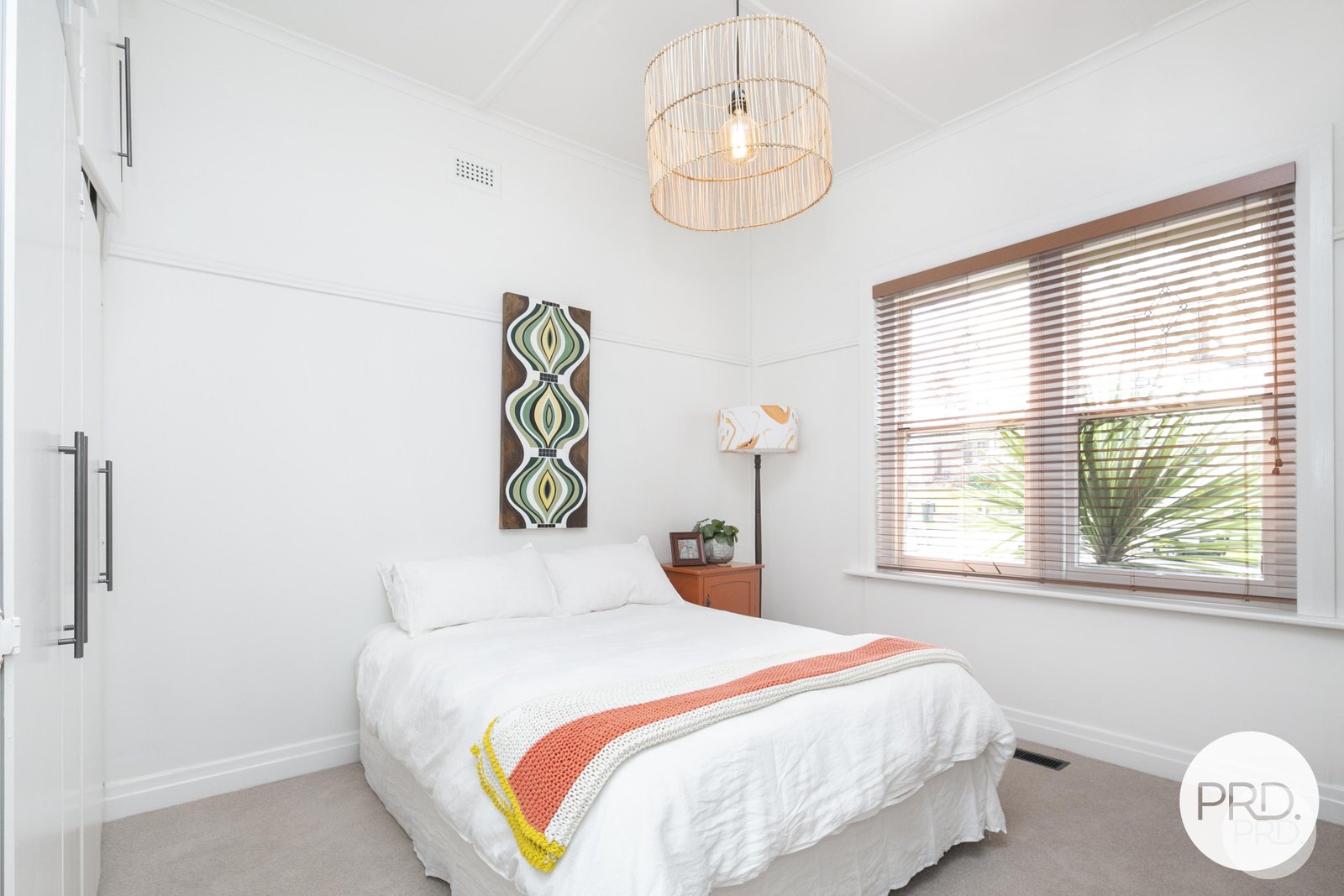 401 Peel Street North BLACK HILL 8